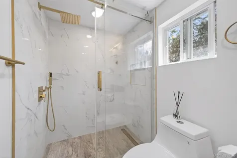 86 Beaver Brook Road Yulan NY 12764