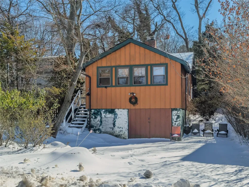 40 Hawthorne Road Rocky Point NY 11778