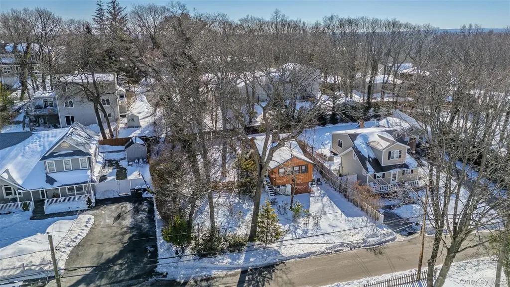 40 Hawthorne Road Rocky Point NY 11778
