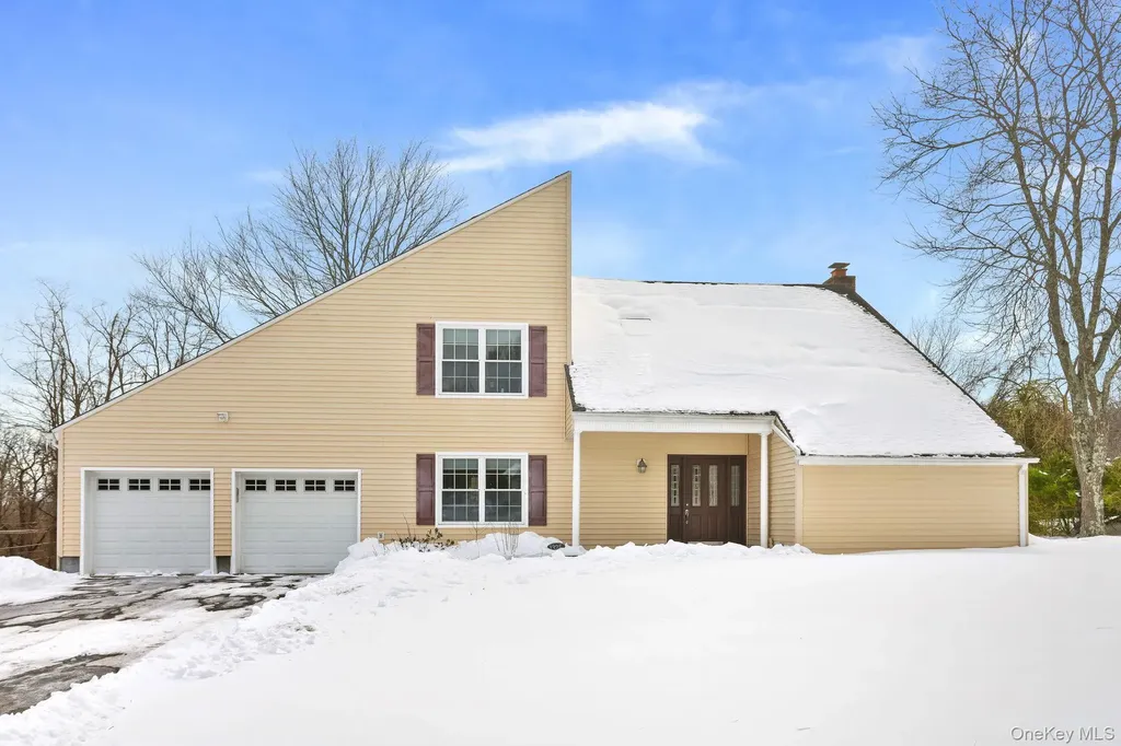 1325 Quarry Drive Mohegan Lake NY 10547
