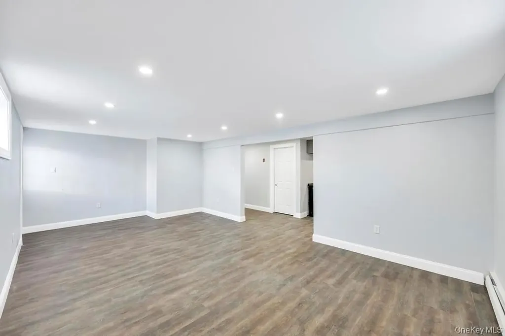 435 Echo Avenue Sound Beach NY 11789
