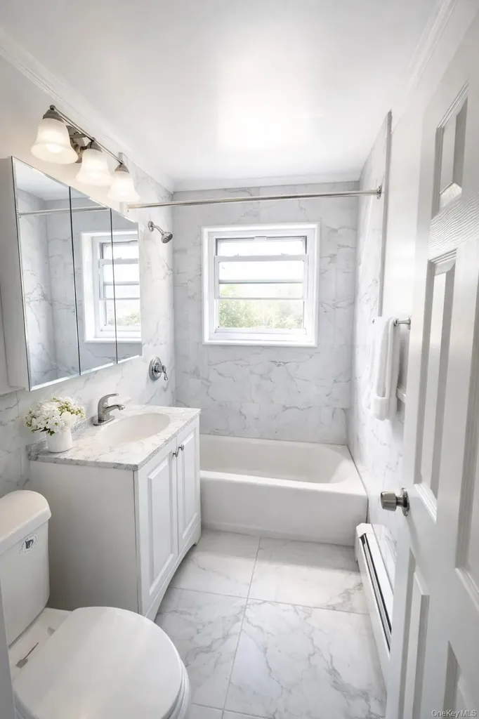 6708 152 Flushing NY 11367
