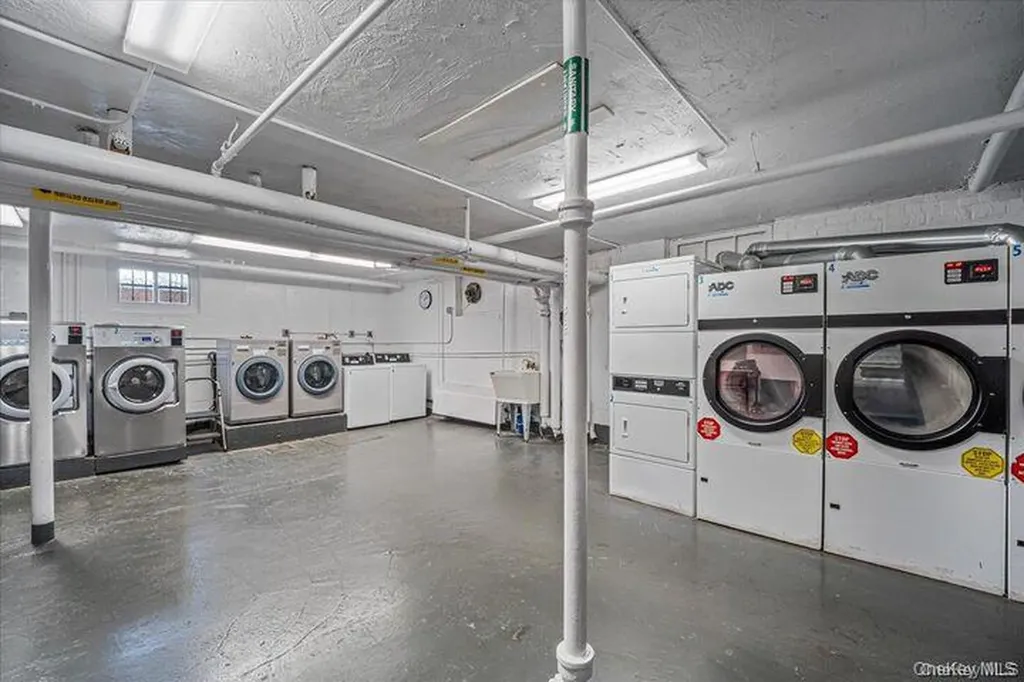 79-12 155th Avenue Howard Beach NY 11414