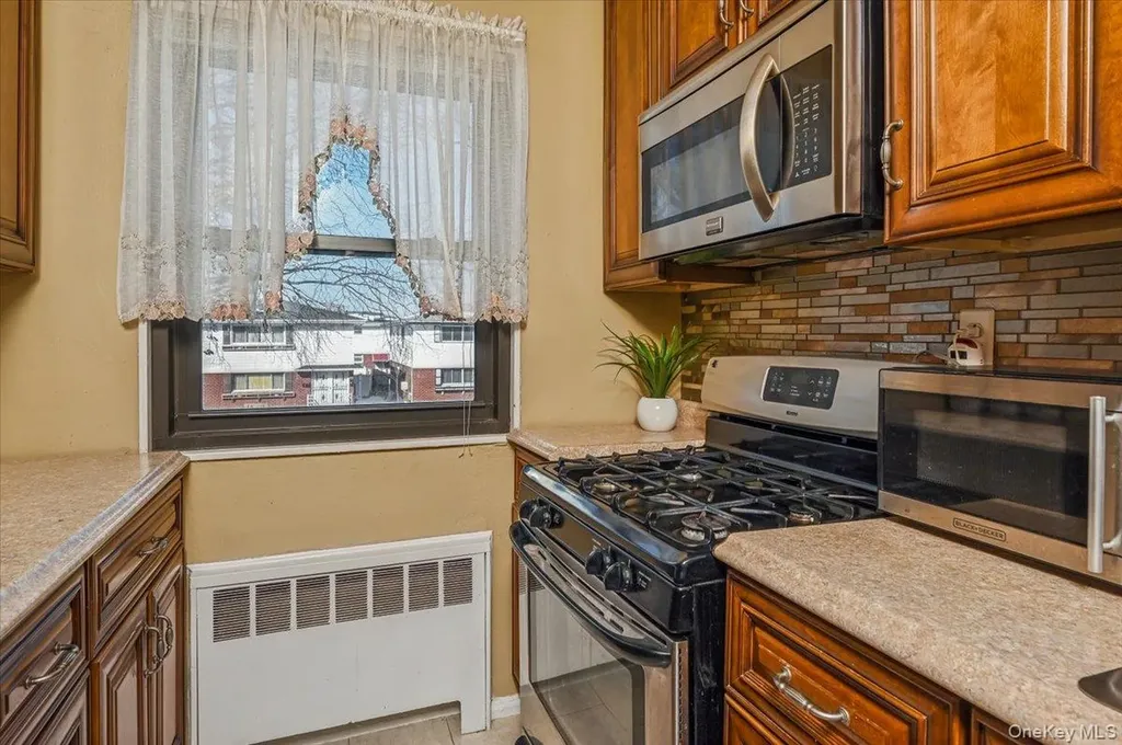 79-12 155th Avenue Howard Beach NY 11414