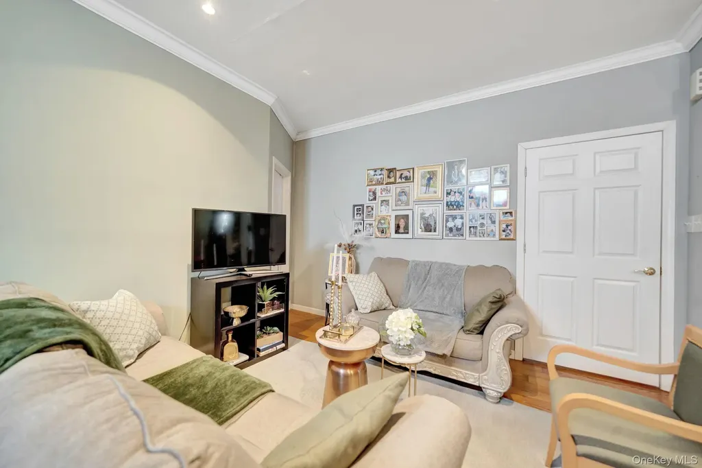 296 Arlington Avenue Brooklyn NY 11208