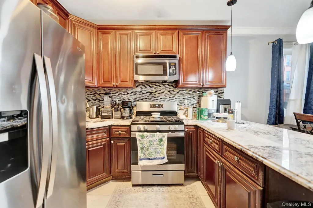 296 Arlington Avenue Brooklyn NY 11208