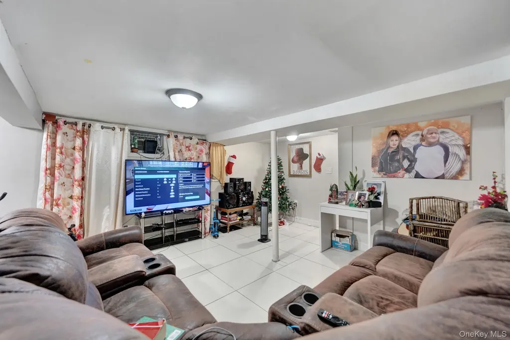 296 Arlington Avenue Brooklyn NY 11208