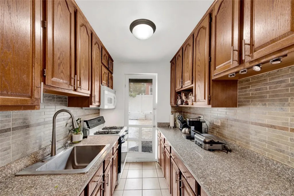 2630 Kingsbridge Terrace Bronx NY 10463