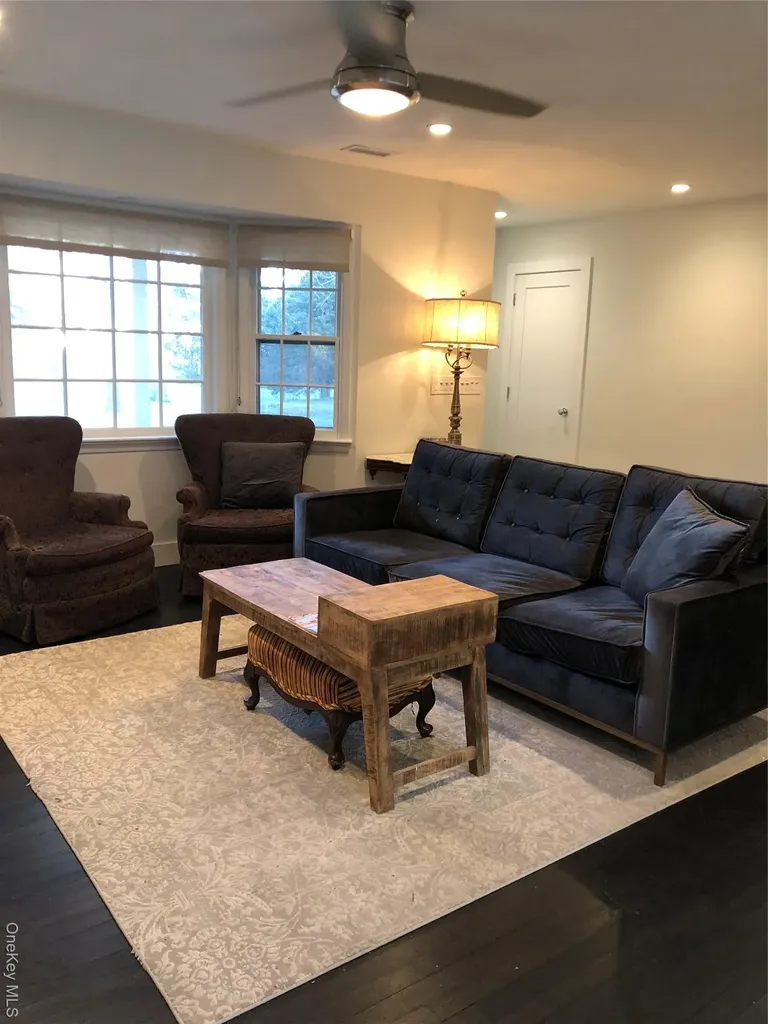23 Hampton Harbor Road Hampton Bays NY 11946