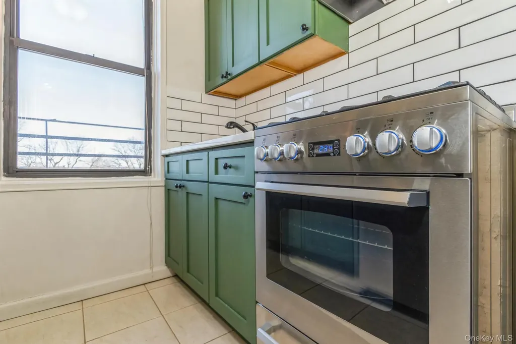 121 Highland Avenue S Ossining NY 10562