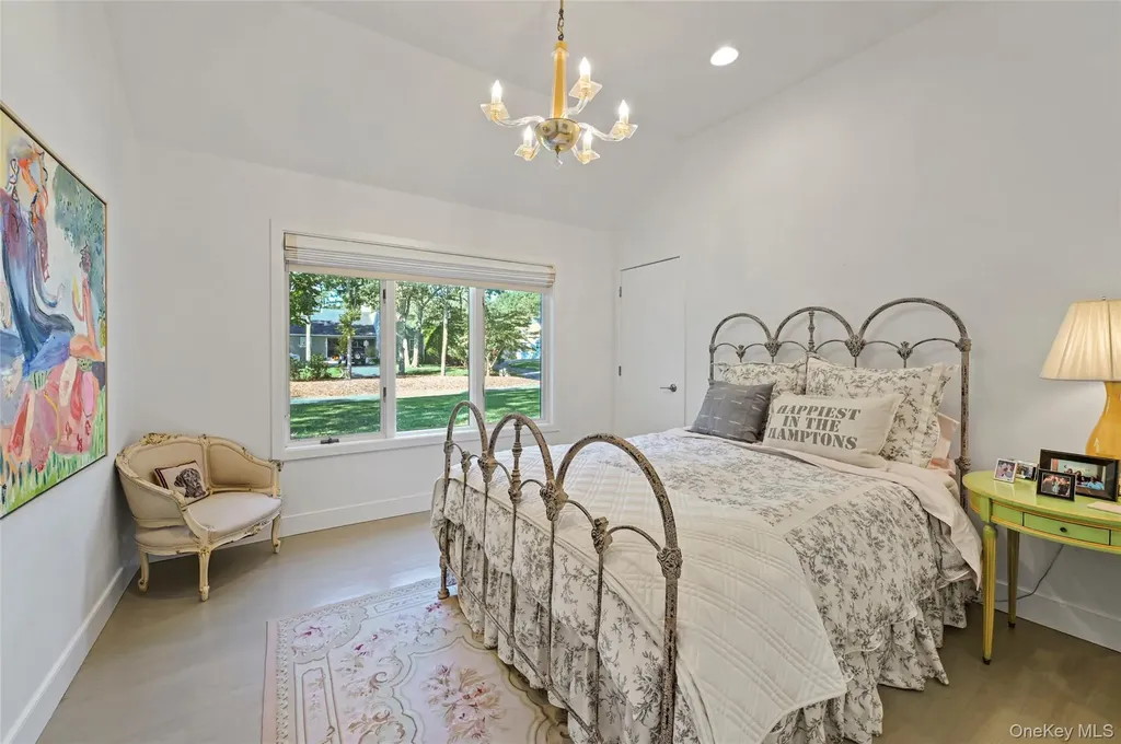 6 Bridle Path Westhampton Beach NY 11978