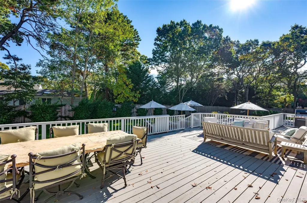6 Bridle Path Westhampton Beach NY 11978
