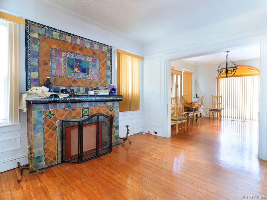 4328 168th Street Flushing NY 11358