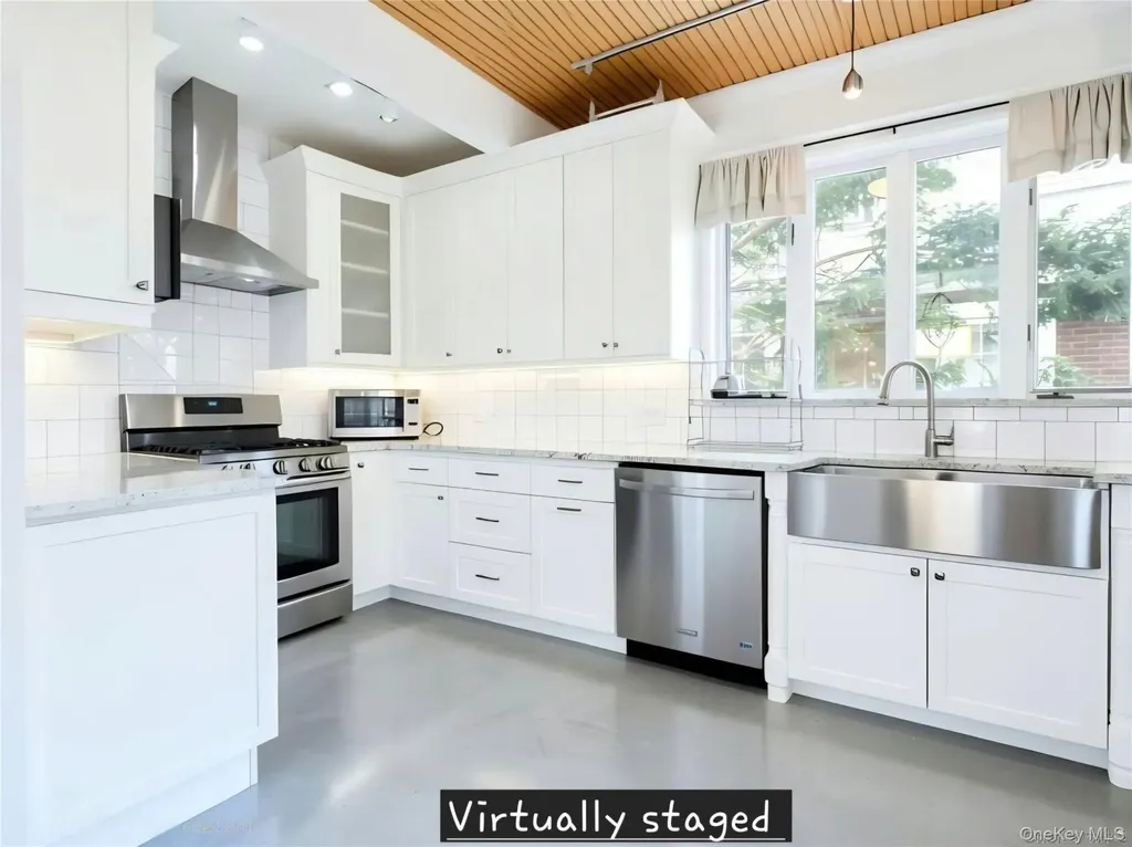 4328 168th Street Flushing NY 11358