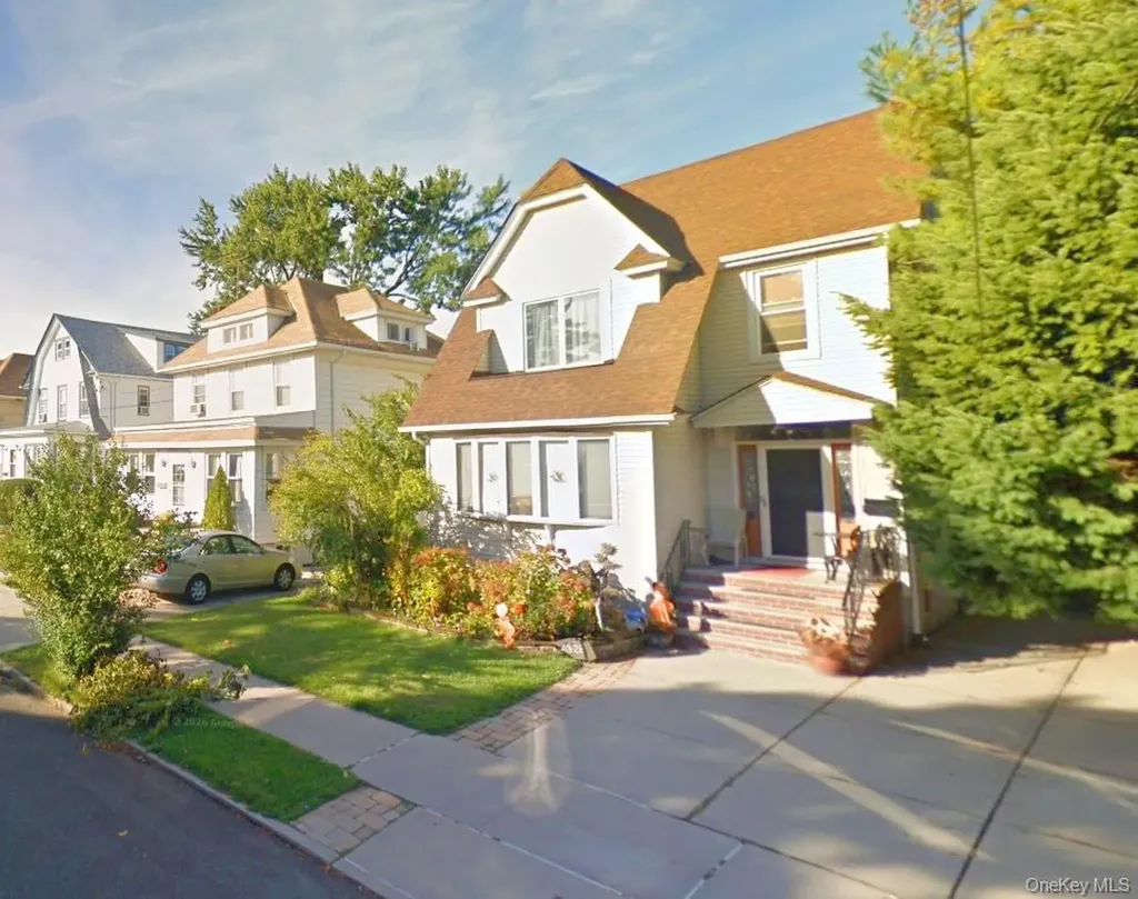 4328 168th Street Flushing NY 11358