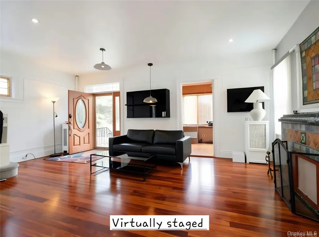 4328 168th Street Flushing NY 11358