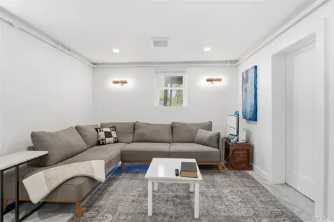 20 Shelley Avenue Hartsdale NY 10530