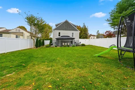 20 Shelley Avenue Hartsdale NY 10530