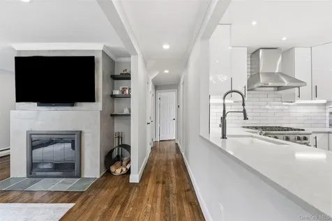 20 Shelley Avenue Hartsdale NY 10530