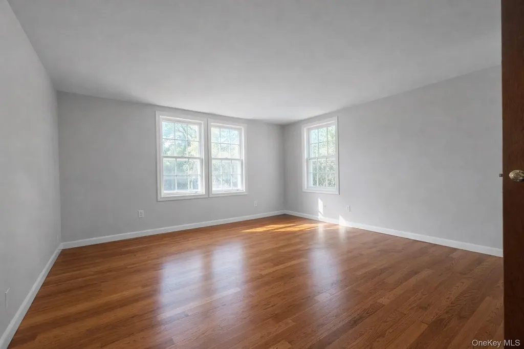 1128 Roanoke Avenue Riverhead NY 11901