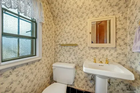 514 N Wagner Avenue Mamaroneck NY 10543