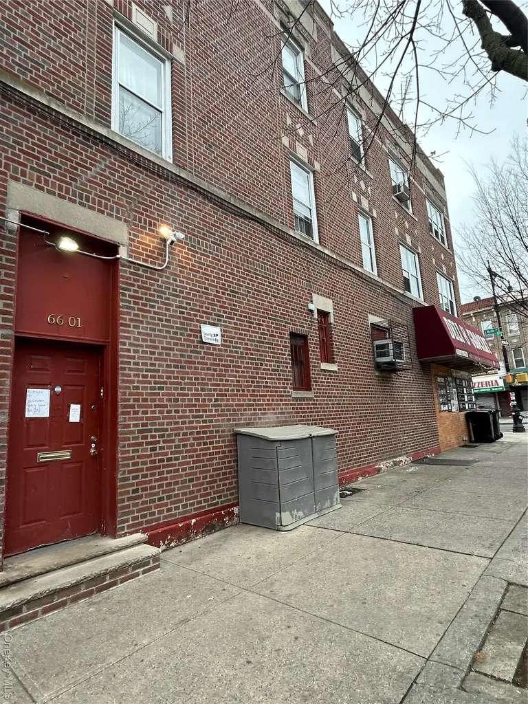 66-01 Myrtle Avenue Glendale NY 11385