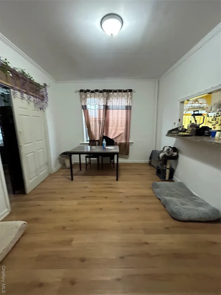 66-01 Myrtle Avenue Glendale NY 11385