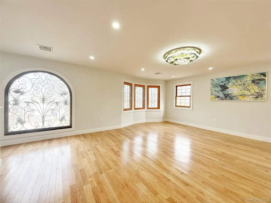 13912 111th Avenue Jamaica NY 11435