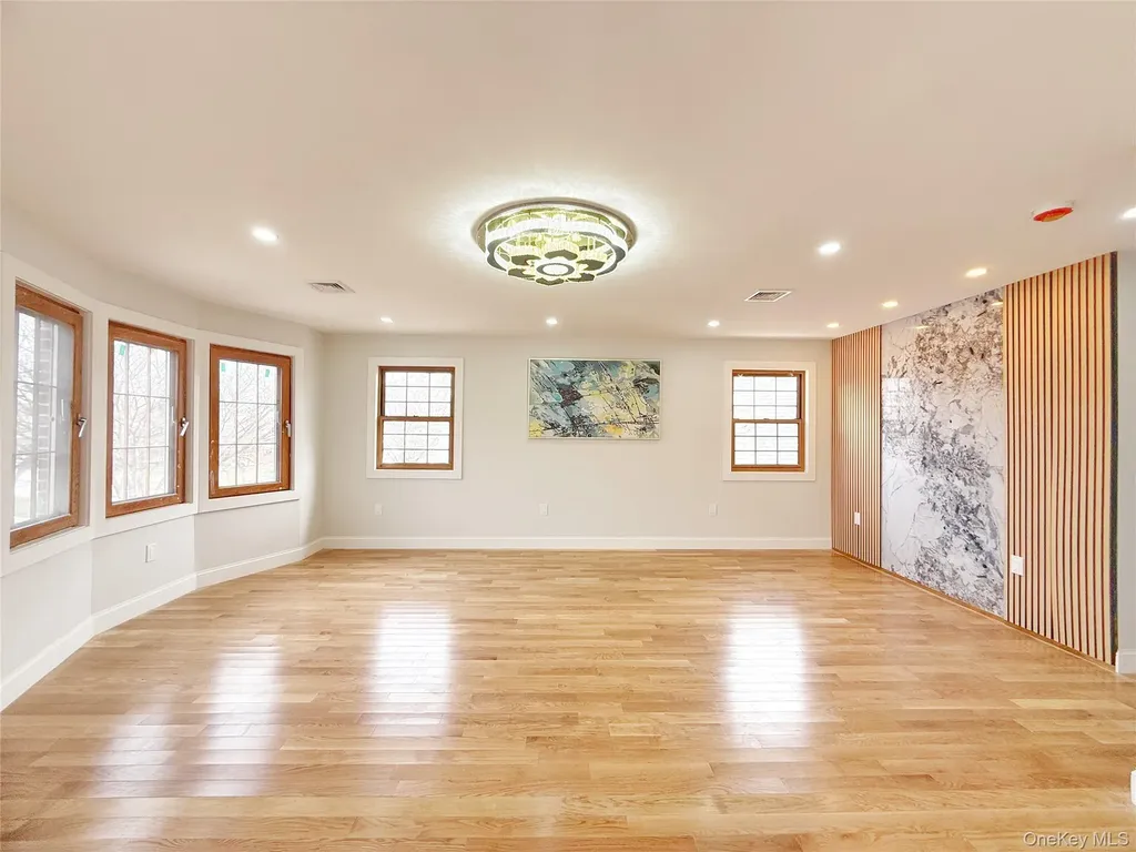 13912 111th Avenue Jamaica NY 11435