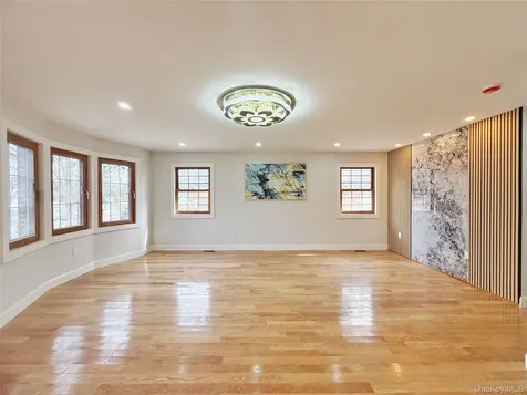 13912 111th Avenue Jamaica NY 11435