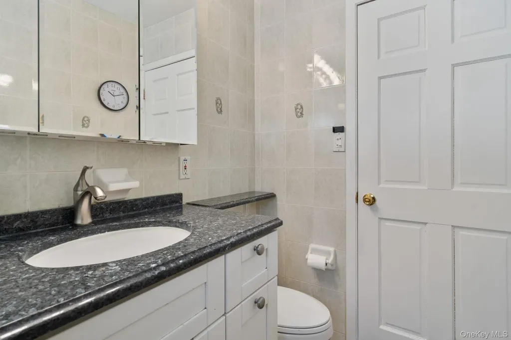 51 Shepherd Lane Levittown NY 11756