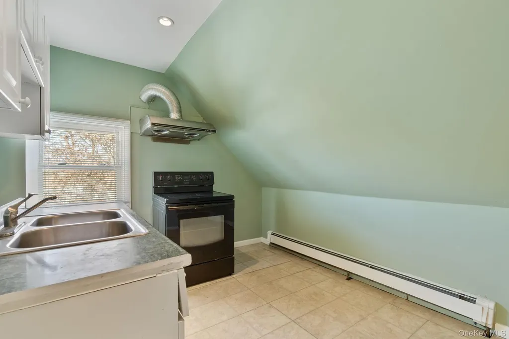 51 Shepherd Lane Levittown NY 11756