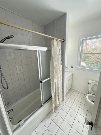7 Flower Street New Rochelle NY 10801
