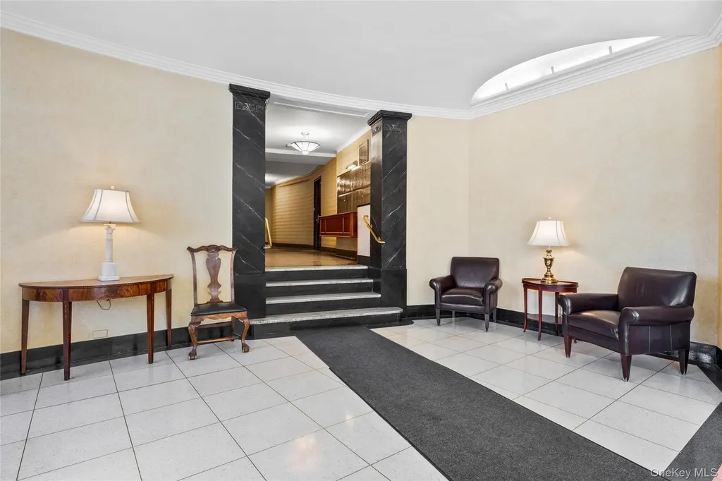 949 Palmer Bronxville NY 10708