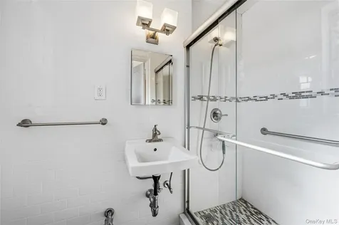 949 Palmer Bronxville NY 10708