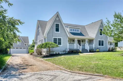 1155 Tasker Lane Greenport NY 11944
