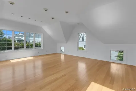 1155 Tasker Lane Greenport NY 11944