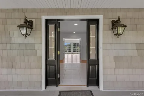 1155 Tasker Lane Greenport NY 11944