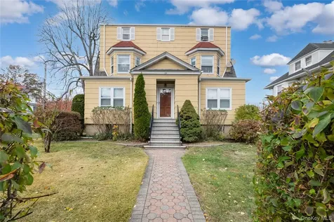 29-31 Edgewood Park New Rochelle NY 10801