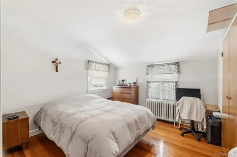 29-31 Edgewood Park New Rochelle NY 10801