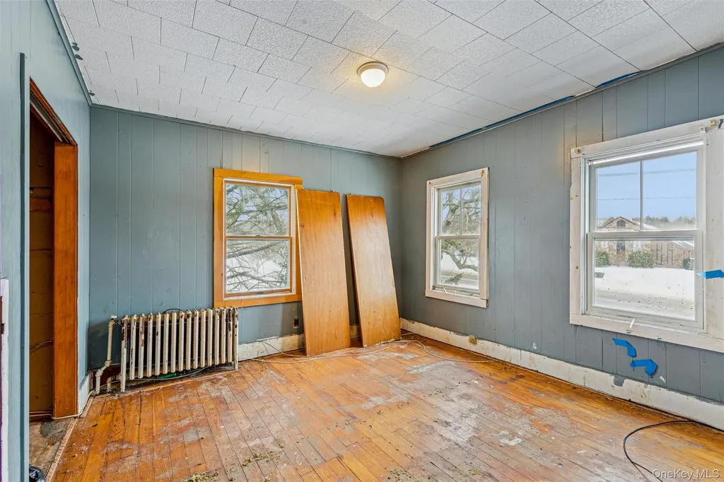 250 Main Road Riverhead NY 11901