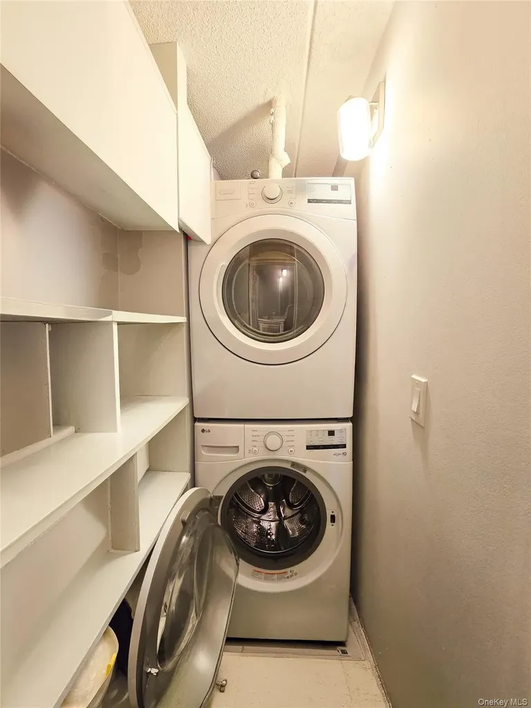38-08 147th Street Flushing NY 11354