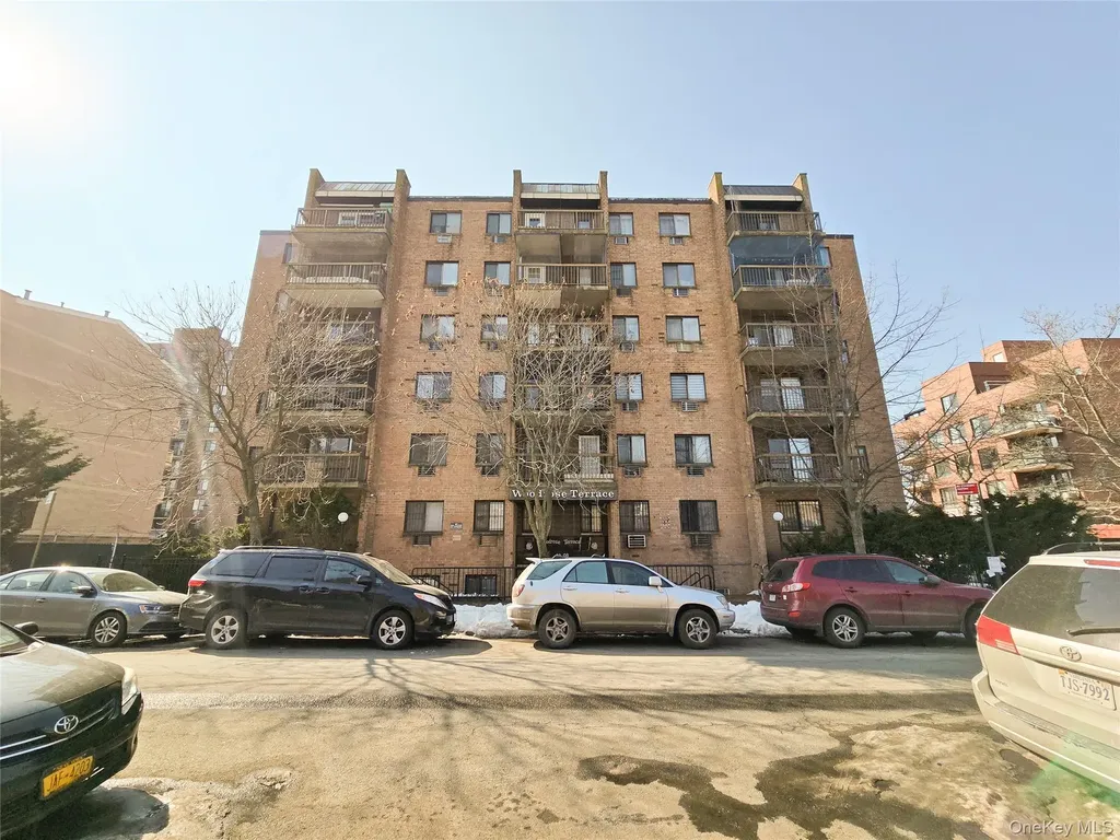 38-08 147th Street Flushing NY 11354