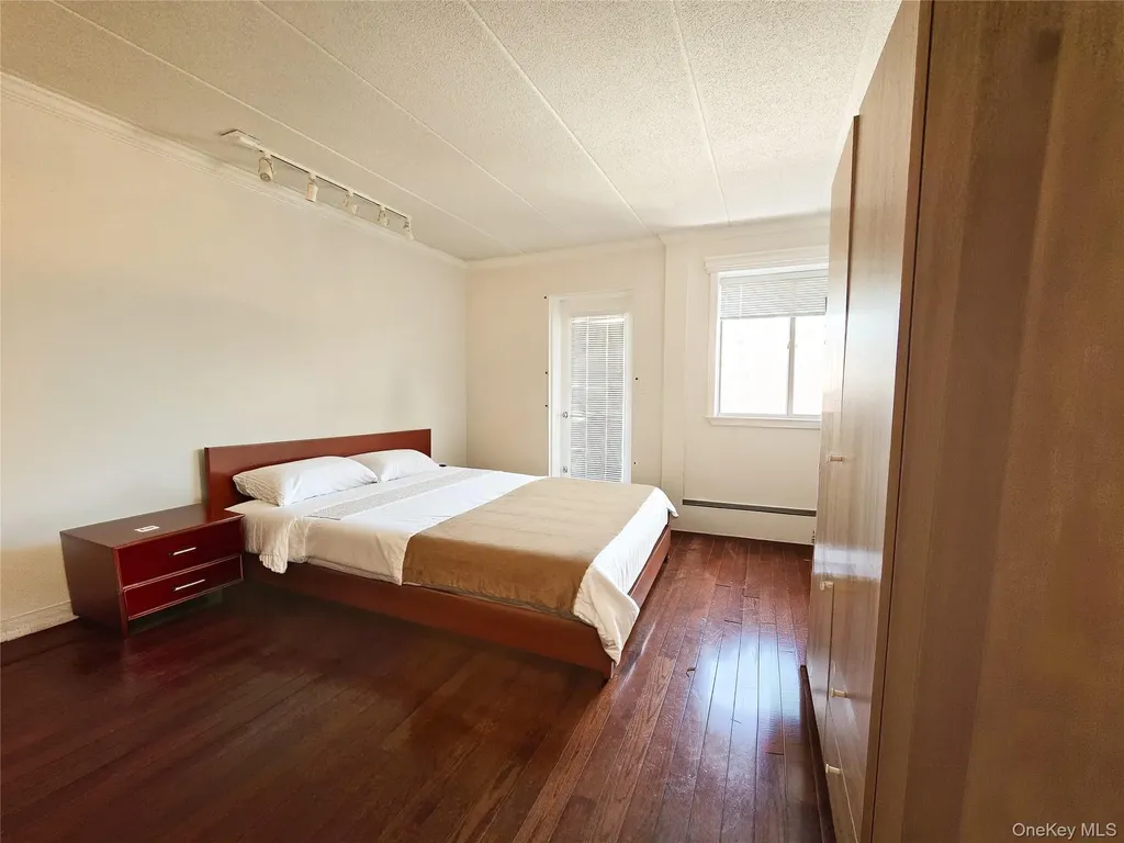 38-08 147th Street Flushing NY 11354