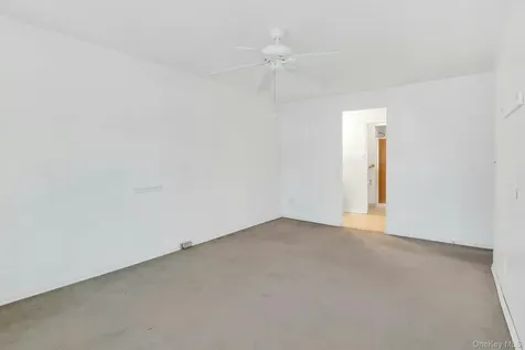 311 Kemeys Cove Briarcliff Manor NY 10510