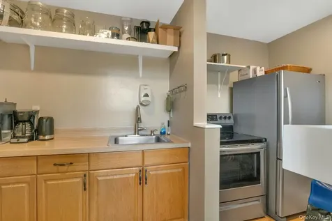 311 Kemeys Cove Briarcliff Manor NY 10510