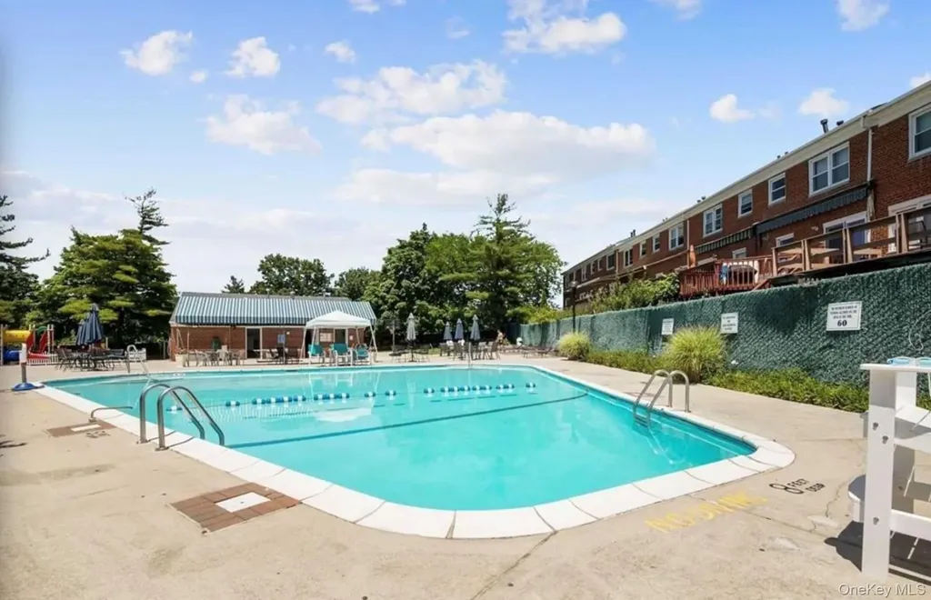 63-55A Douglaston Parkway Douglaston NY 11362