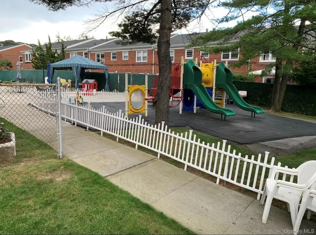 63-55A Douglaston Parkway Douglaston NY 11362