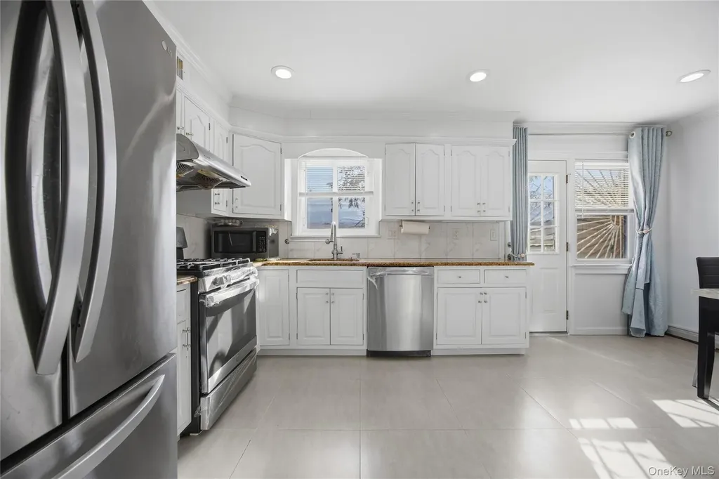63-55A Douglaston Parkway Douglaston NY 11362