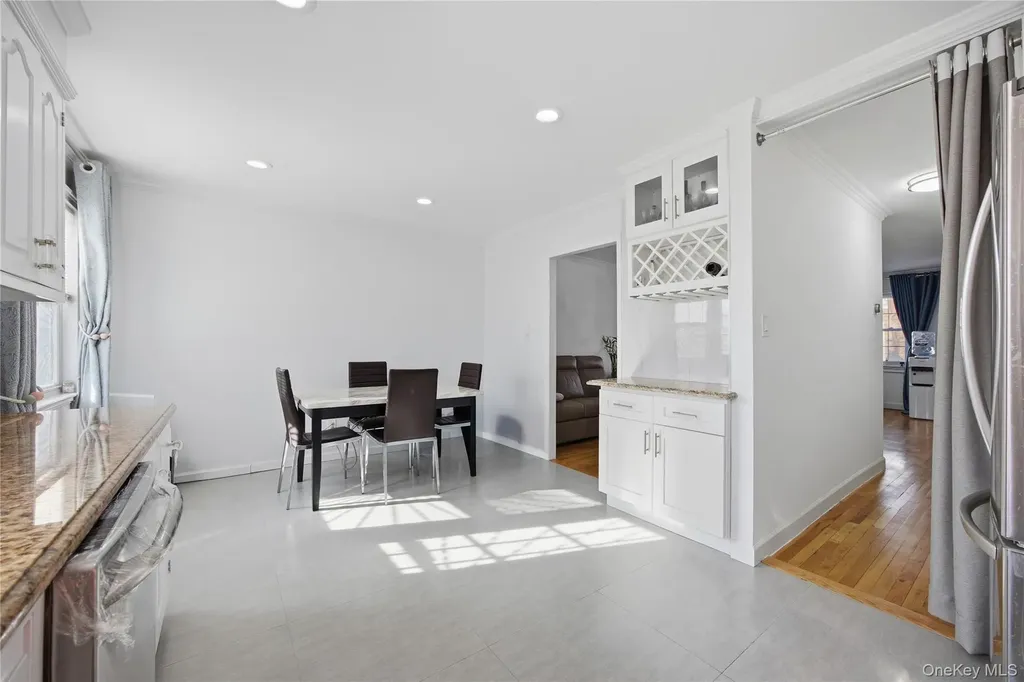 63-55A Douglaston Parkway Douglaston NY 11362